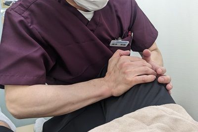 ひざの痛みにマッサージ