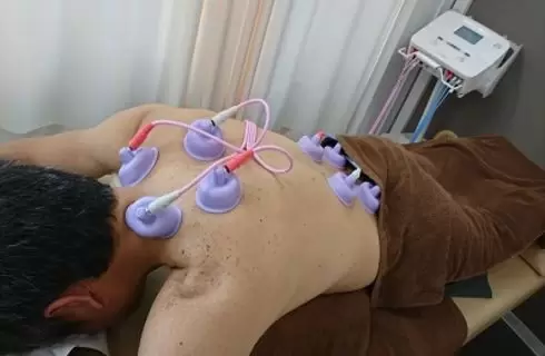 首肩こりに干渉波治療｜田町駅前治療院