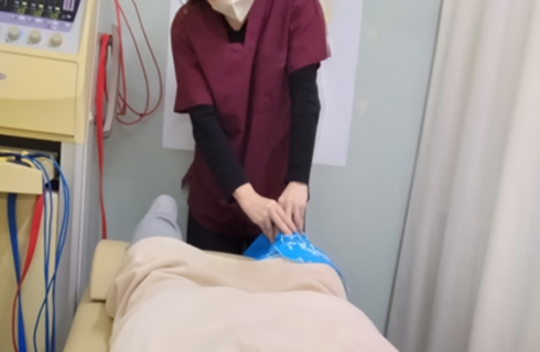 肉離れにマッサージ